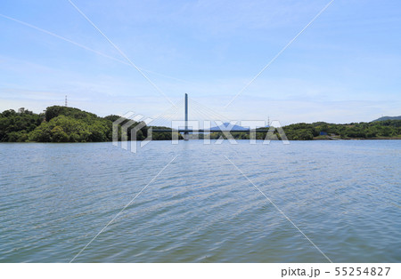府中湖と高松道のさぬき府中湖橋 55254827