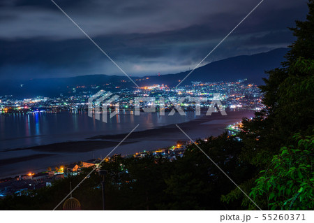 （長野県）諏訪湖の夕暮れ 55260371