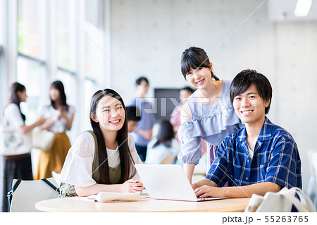 大学生の写真素材 [55263765] - PIXTA