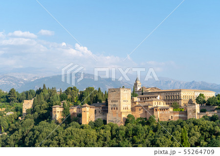 アルハンブラ宮殿と景色2 55264709