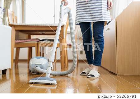 掃除機 主婦 フローリング 掃除機 主婦 フローリング 55266791