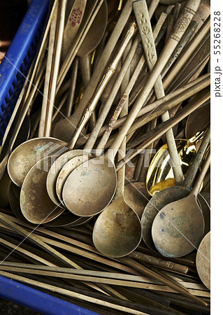 韓国のアンティーク真鍮食器の写真素材 [55268228] - PIXTA