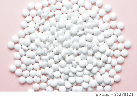 大量の錠剤(薬) 大量の錠剤(薬) 55278121