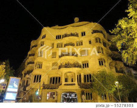 カサ・ミラ カサ・ミラ 55278303