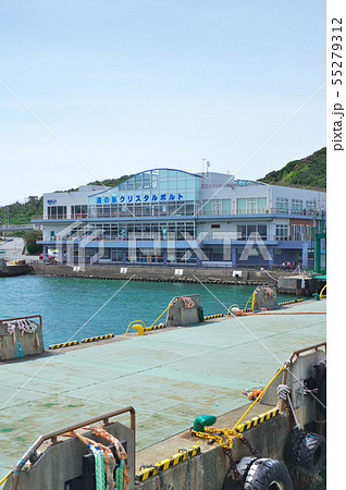 リサイクルの防舷材 55279312