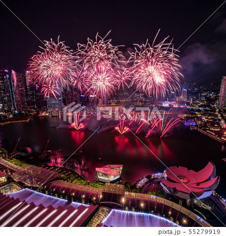 【絶景】シンガポールの夜景と花火 【絶景】シンガポールの夜景と花火 55279919