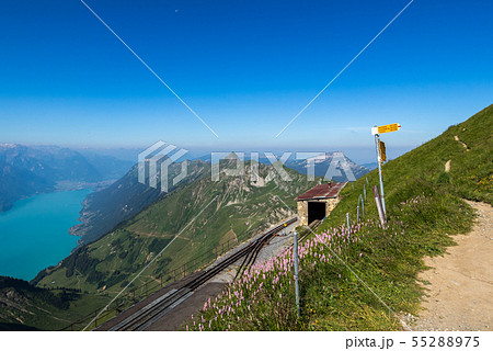 【スイス】 ブリエンツ・ロートホルン駅とハイキングコース 【スイス】 ブリエンツ・ロートホルン駅とハイキングコース 55288975