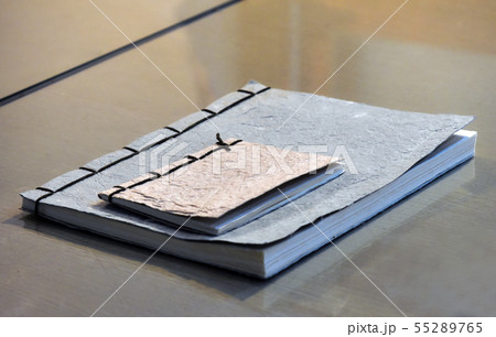 であることを 本 結び目 55289765