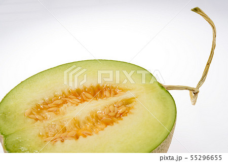 白バックのメロン 55296655