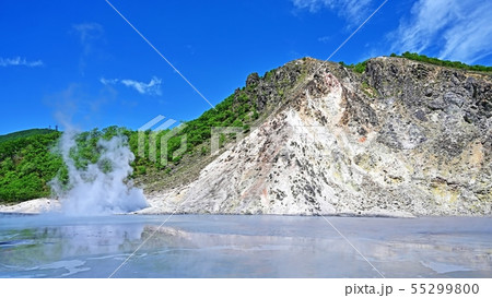 登別温泉大湯沼で見た活発に吹き上げる水蒸気の情景@北海道 登別温泉大湯沼で見た活発に吹き上げる水蒸気の情景@北海道 55299800