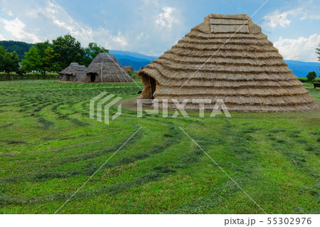平出遺跡公園と新緑 平出遺跡公園と新緑 55302976