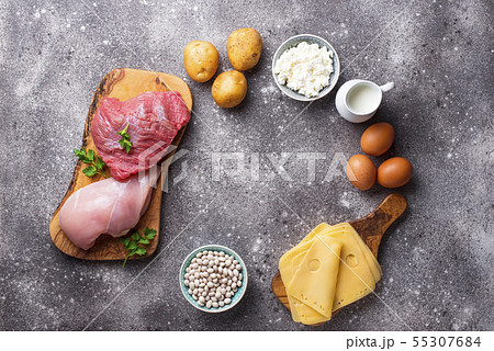 Products rich in amino acids. 55307684