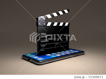 スマホに置かれたカチンコ 55309071