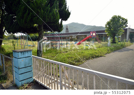 寂れた公園　遊具 55312075