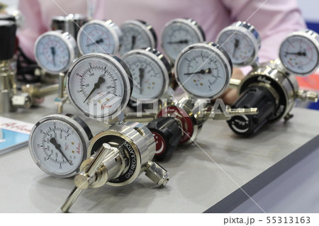 Pressure regulator in gas pipes for the oil Pressure regulator in gas pipes for the oil 55313163