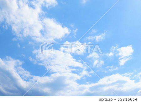 写真素材 青空と雲 高画質 の写真素材