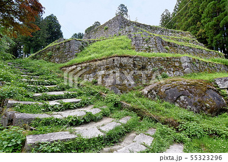 岩村城六段壁 55323296