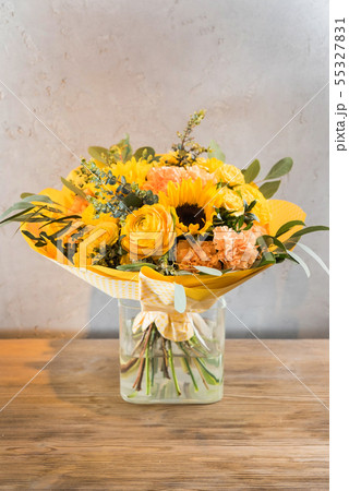 summer flowers 55327831