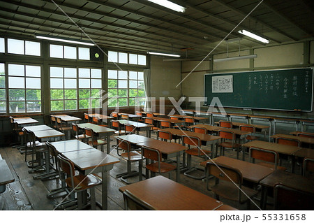 旧遷喬尋常小学校　教室 55331658