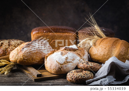 Assortment of baked bread 55334039