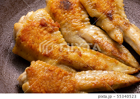 手羽先の塩焼き。 55340523