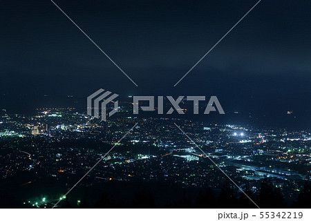 ヤビツ峠 菜の花台展望台からの夜景 神奈川県秦野市 の写真素材
