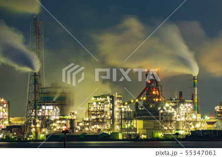 洞海湾を望む北九州のプラント夜景【福岡県】 55347061