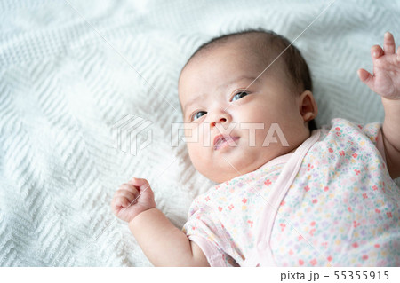 赤ちゃん 乳児 2ヶ月 赤ちゃん 乳児 2ヶ月 55355915