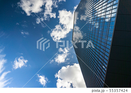 High-rise building at Shinjuku in Tokyo , Japan . High-rise building at Shinjuku in Tokyo , Japan . 55357424