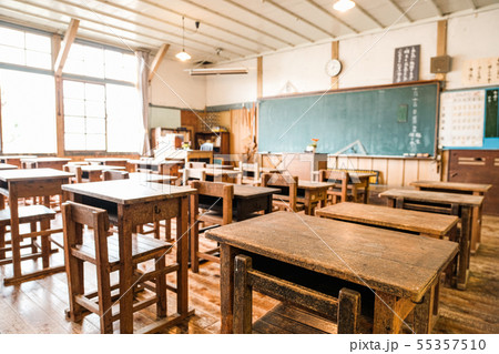 旧上岡小学校 旧上岡小学校 55357510