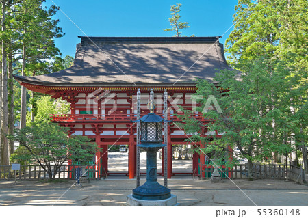 【高野山 壇上伽藍中門】和歌山県伊都郡高野町高野山 【高野山 壇上伽藍中門】和歌山県伊都郡高野町高野山 55360148