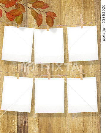 背景-木目-ポラロイド写真-枝-紅葉-フレーム-テンプレート 背景-木目-ポラロイド写真-枝-紅葉-フレーム-テンプレート 55363926