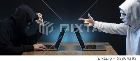 ハッカー クラッカー アッタッカーの写真素材