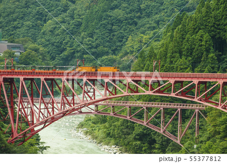 黒部峡谷鉄道　トロッコ電車　宇奈月温泉　富山観光スポット 55377812