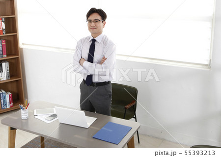 男 男性 男の子 55393213
