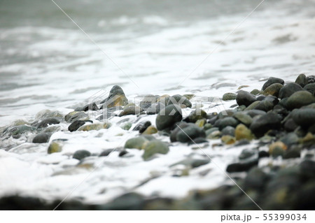 砂利 海 海水浴 55399034