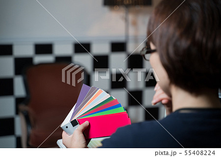 ビジネス　デザイン　デスク 55408224