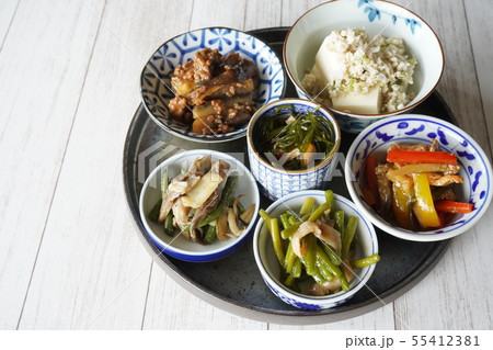 「豆皿のおつまみ」 55412381