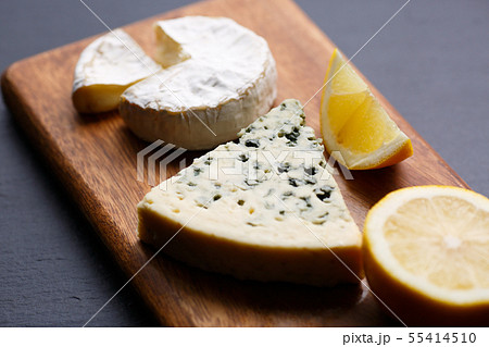前菜 チーズ盛り合わせの写真素材
