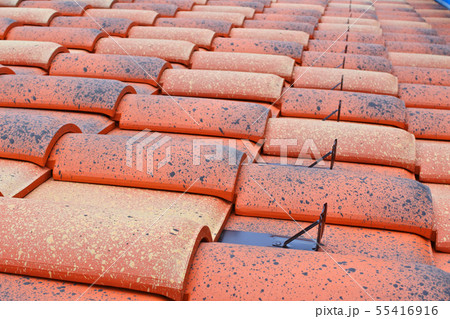 屋根瓦の雪止め金具 屋根瓦の雪止め金具 55416916