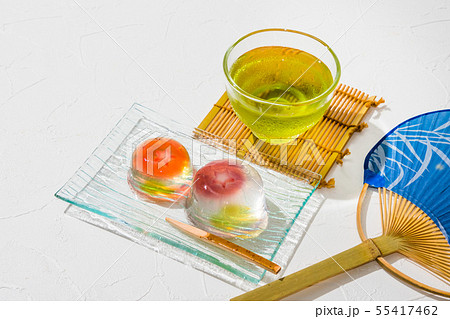 夏のゼリー Japanese style jelly with goldfish design 夏のゼリー Japanese style jelly with goldfish design 55417462