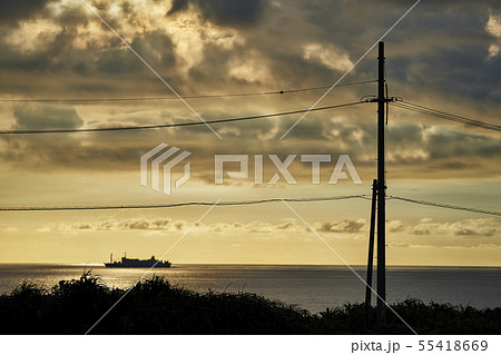 船と夕景 55418669