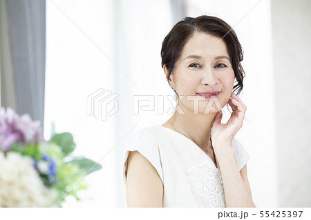 ビューティー　50代　60代 55425397