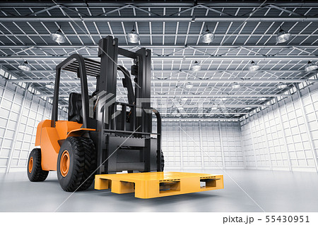 forklift truck with yellow pallet 55430951