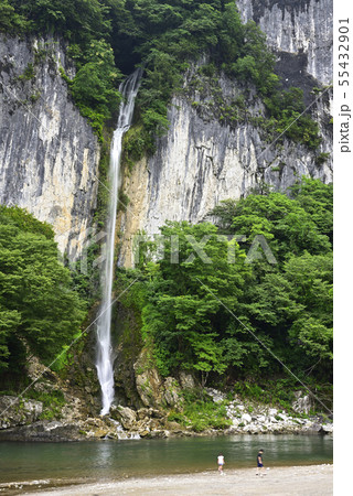 井倉洞 井倉の滝(岡山県新見市) 井倉洞 井倉の滝(岡山県新見市) 55432901