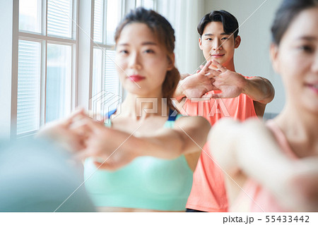 男女　スポーツウェア　フィットネス 55433442