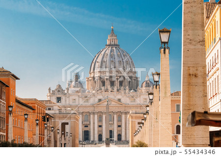 Rome, Italy. St. Peter's Square With Papal Basilica Of St. Peter In The Vatican 55434346