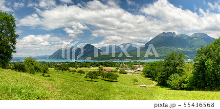 view of Lake Annecy in the French Alps 55436568