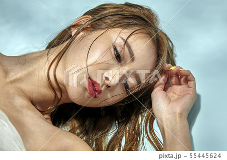 女性 女 女の子 55445624