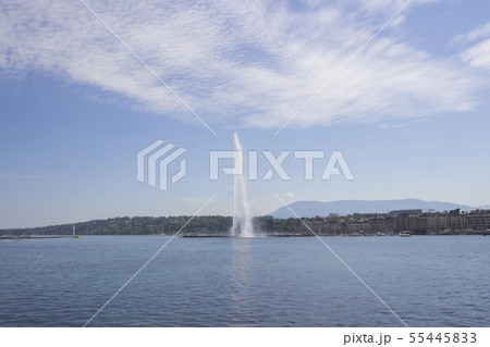 Jet fountain in the lake of Geneva, Switzerland. Jet fountain in the lake of Geneva, Switzerland. 55445833